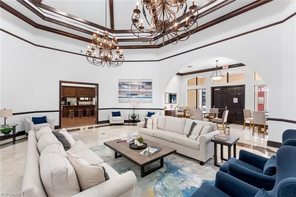 13000 Positano CIR 301, Naples, FL 34105