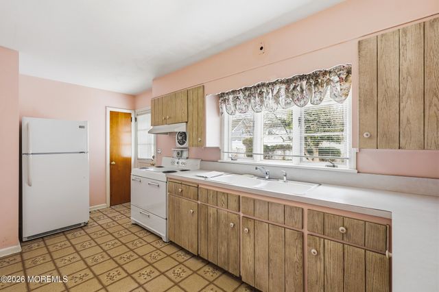 119 Harrow Court, Neptune Township, NJ 07753