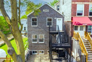 2440 W 24th Place 1F, Chicago, IL 60608
