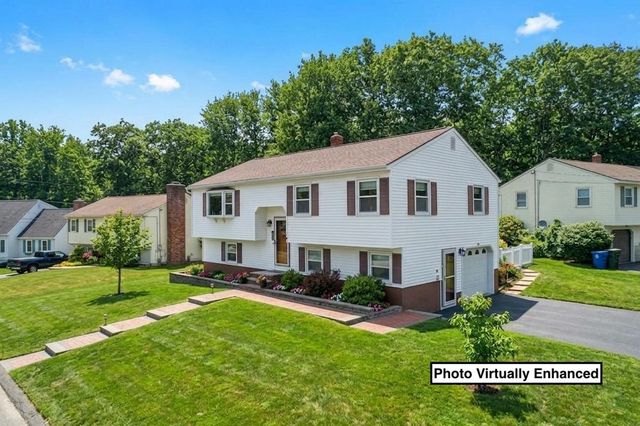366 Blevens Drive, Manchester, NH 03104