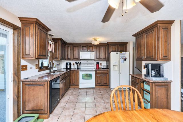 366 Blevens Drive, Manchester, NH 03104