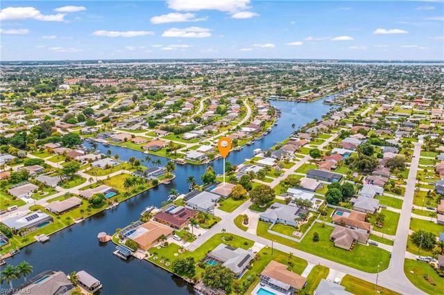 3725 SE 1st AVE, Cape Coral, FL 33904