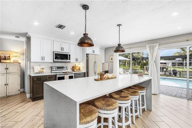 3725 SE 1st AVE, Cape Coral, FL 33904
