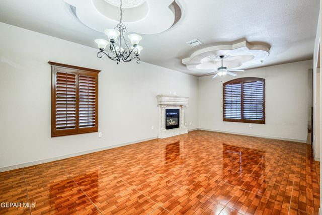 3249 GOLD POINT Drive, El Paso, TX 79938