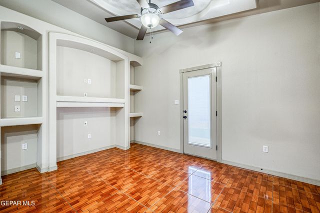 3249 GOLD POINT Drive, El Paso, TX 79938
