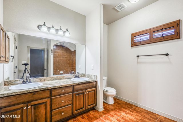 3249 GOLD POINT Drive, El Paso, TX 79938