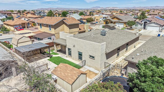 3249 GOLD POINT Drive, El Paso, TX 79938