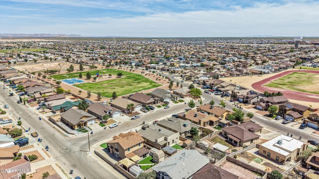 3249 GOLD POINT Drive, El Paso, TX 79938