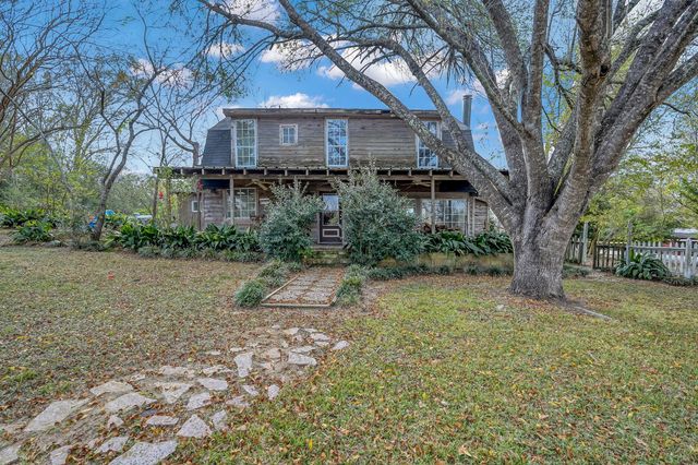 23941 S Lake View Road, Montgomery, TX 77316