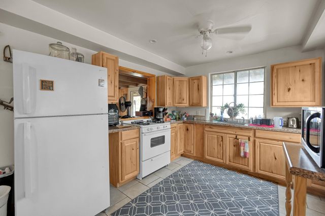 23941 S Lake View Road, Montgomery, TX 77316