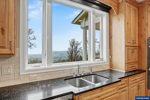 2725 Kaloken Ct S, Salem, OR 97306