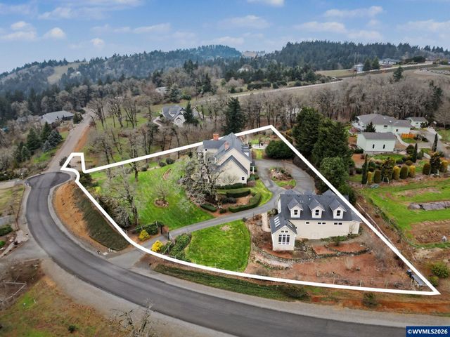 2725 Kaloken Ct S, Salem, OR 97306