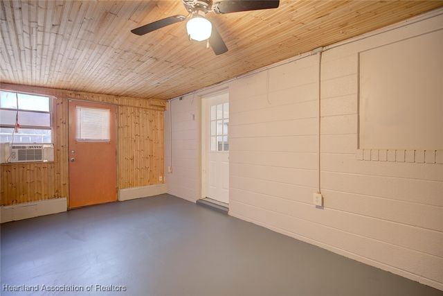 1729 Warfield Place, Sebring, FL 33870