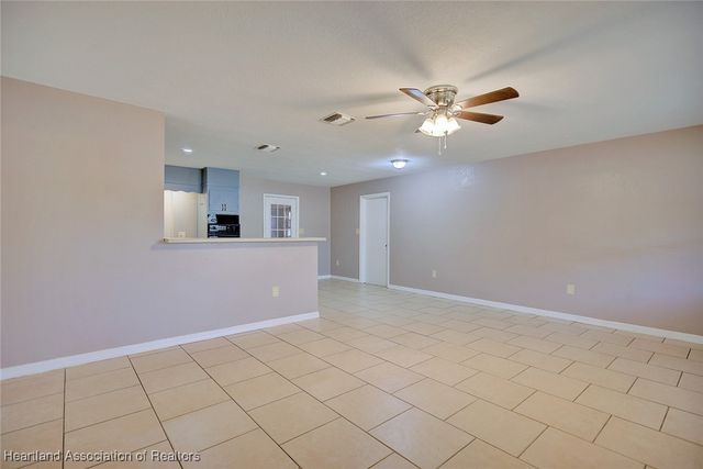 1729 Warfield Place, Sebring, FL 33870