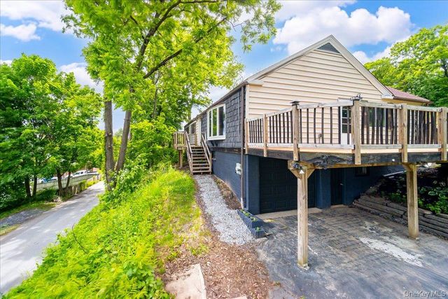 99 Moore Street, Kingston, NY 12401