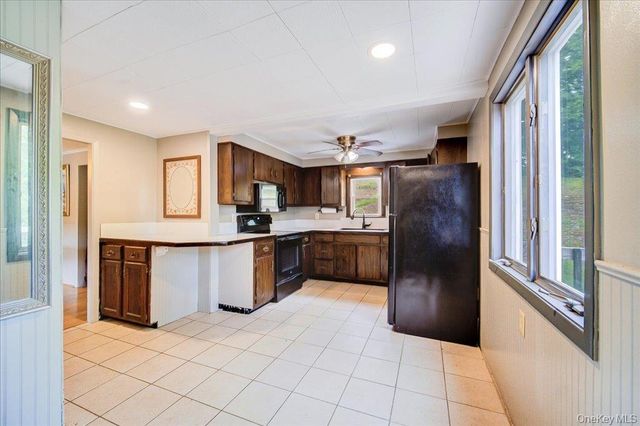 99 Moore Street, Kingston, NY 12401