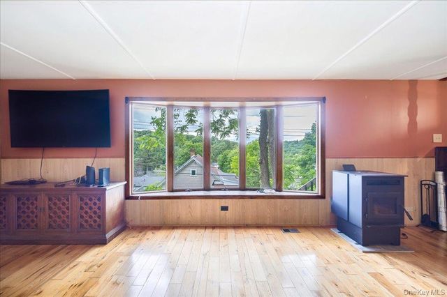 99 Moore Street, Kingston, NY 12401
