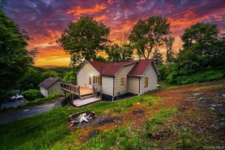 99 Moore Street, Kingston, NY 12401