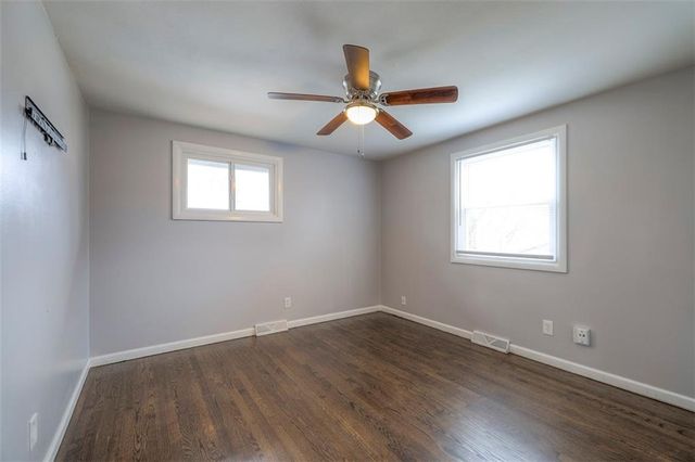 9105 Reeder Drive, Overland Park, KS 66214