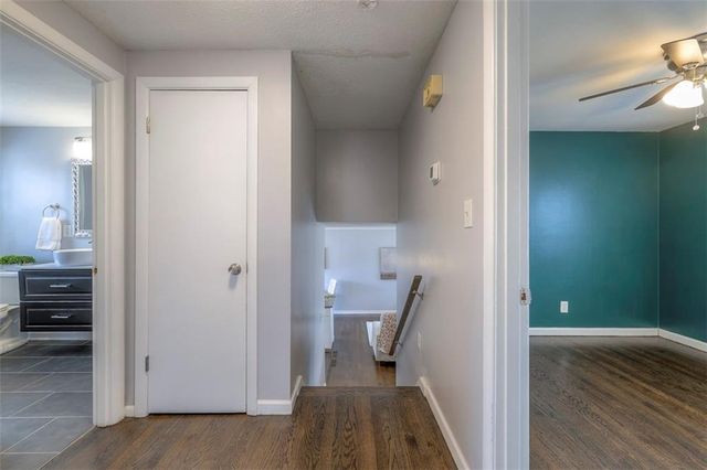 9105 Reeder Drive, Overland Park, KS 66214