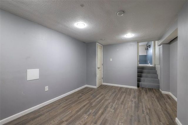 9105 Reeder Drive, Overland Park, KS 66214