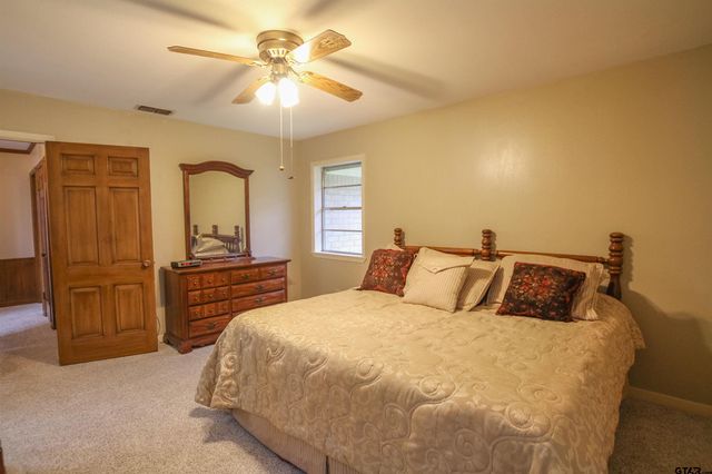903 Kelly St, Jacksonville, TX 75766