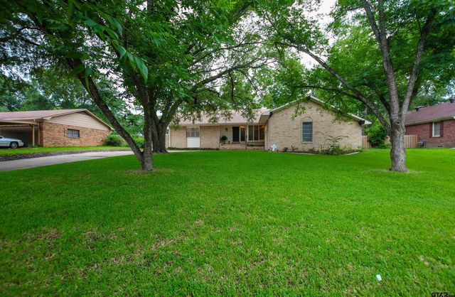 903 Kelly St, Jacksonville, TX 75766