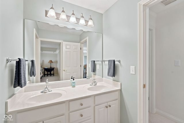 13326 Sioux Trail, Carmel, IN 46033