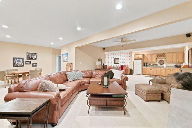 13326 Sioux Trail, Carmel, IN 46033