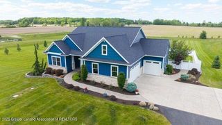 3950 W Howe Road, Dewitt, MI 48820
