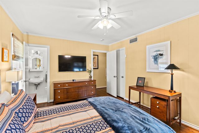 9919 Gooding Drive, Dallas, TX 75220
