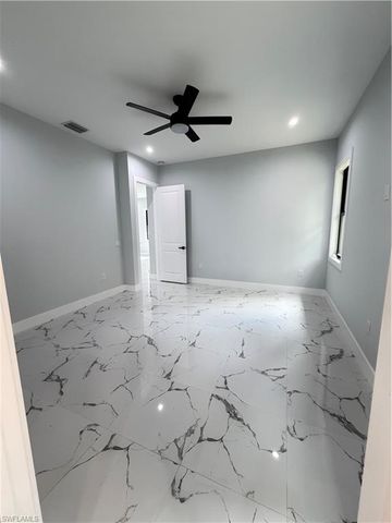 2864 66th AVE NE, Naples, FL 34120