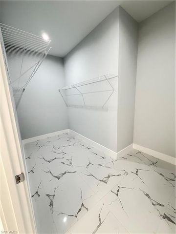 2864 66th AVE NE, Naples, FL 34120