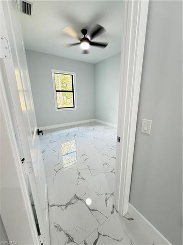 2864 66th AVE NE, Naples, FL 34120