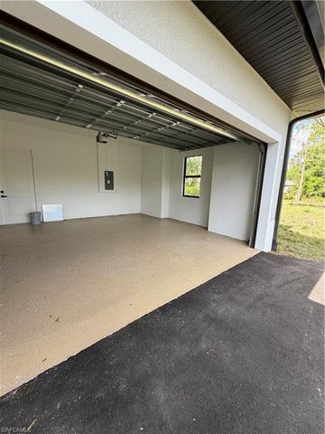 2864 66th AVE NE, Naples, FL 34120