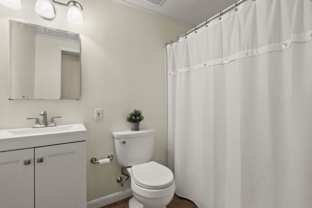 90 Helena Rd, Marshfield, MA 02050