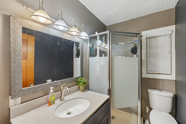 300 9th Street NW, Altoona, IA 50009