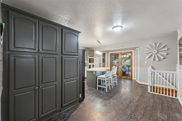 300 9th Street NW, Altoona, IA 50009