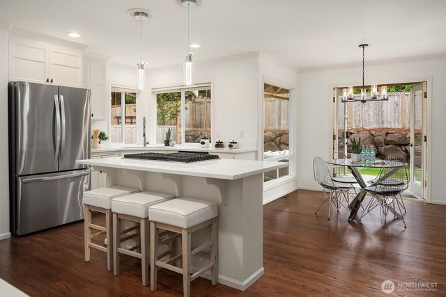 27182 SE 27th Street, Sammamish, WA 98075