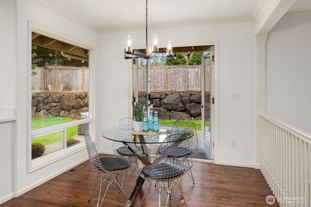 27182 SE 27th Street, Sammamish, WA 98075