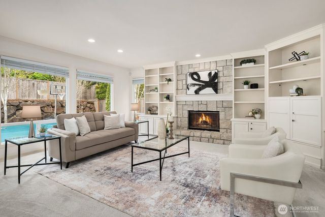 27182 SE 27th Street, Sammamish, WA 98075