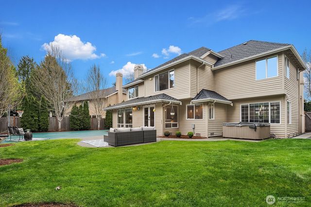 27182 SE 27th Street, Sammamish, WA 98075