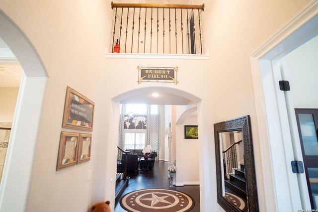 11430 Wake Robin, San Antonio, TX 78253