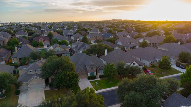 11430 Wake Robin, San Antonio, TX 78253
