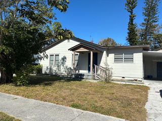 5609 15TH AVENUE S, Gulfport, FL 33707