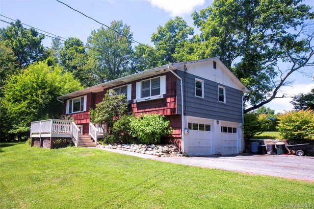 28 Pirog Road, Pine Bush, NY 12566