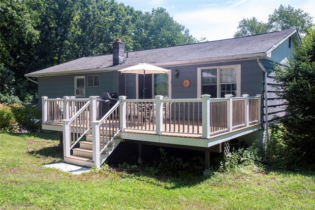 28 Pirog Road, Pine Bush, NY 12566
