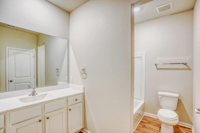 8211 Burnt Orchid Drive, Houston, TX 77016