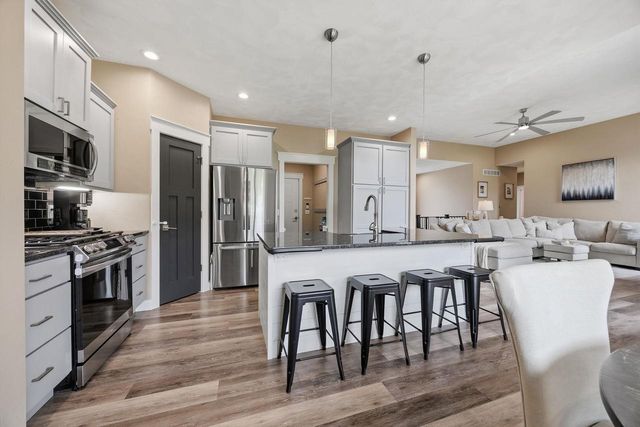 216 Ridge Creek Drive, Janesville, WI 53548