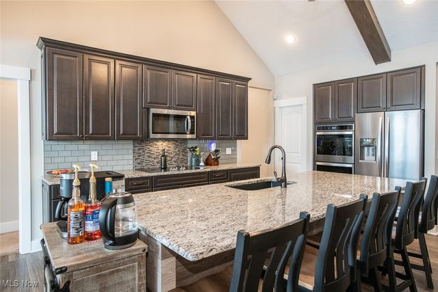 3157 Orr's Orch, Avon, OH 44011